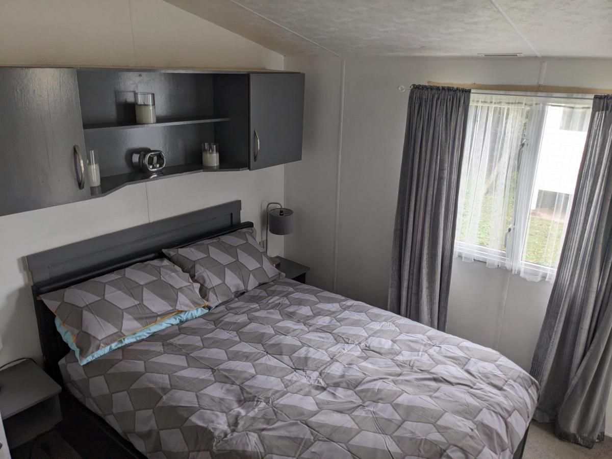 Static Caravan On Lady'S Mile Holiday Park ดอว์ลิช ภายนอก รูปภาพ