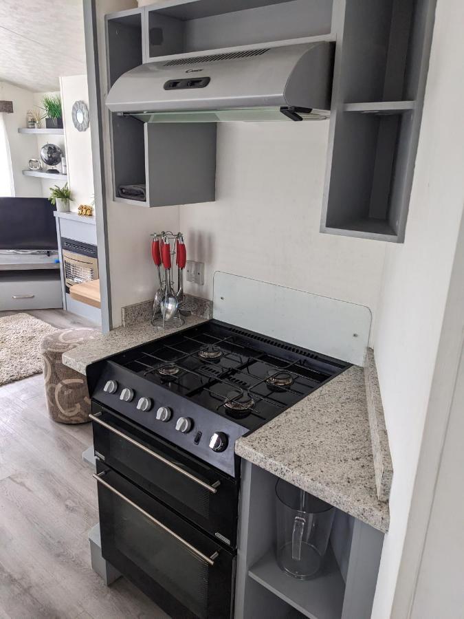 Static Caravan On Lady'S Mile Holiday Park ดอว์ลิช ภายนอก รูปภาพ